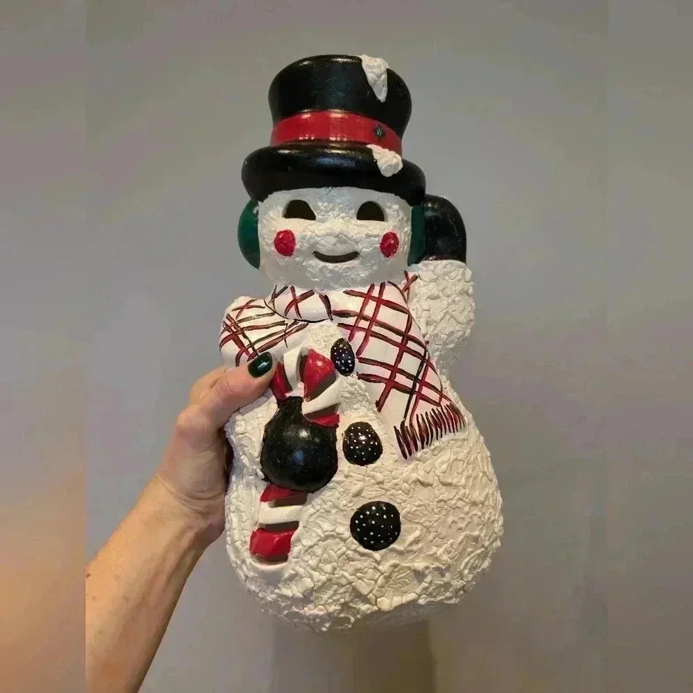 Vintage ceramic frosty  the snowman